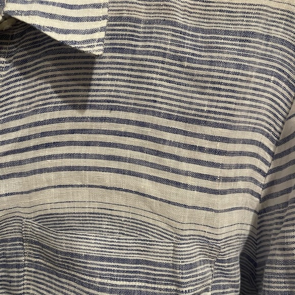 GAP Women's Navy and White Striped Button Down 100% Linen Loose Boyfriend Shirt - Picture 2 of 5